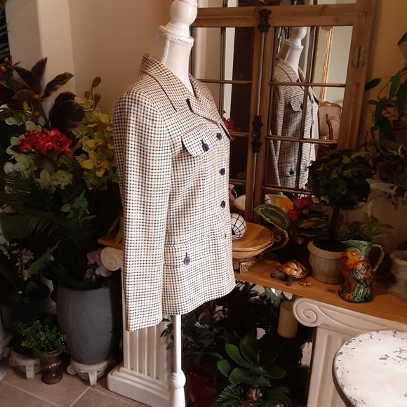 EVAN PICONE made in USA Viscose Rayon Houndstooth 4 Button Blazer Size 6 - Picture 3 of 8